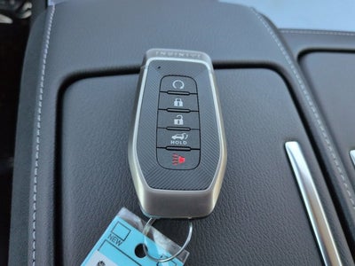 2026 INFINITI QX80 LUXE