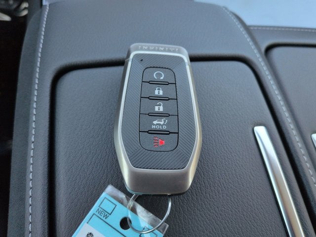 2026 INFINITI QX80 LUXE