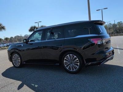 2026 INFINITI QX80 LUXE