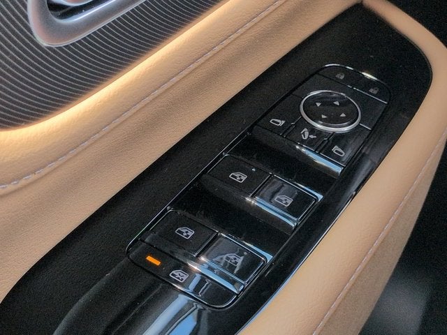 2027 INFINITI QX80 LUXE