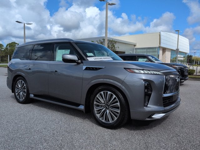 2027 INFINITI QX80 LUXE