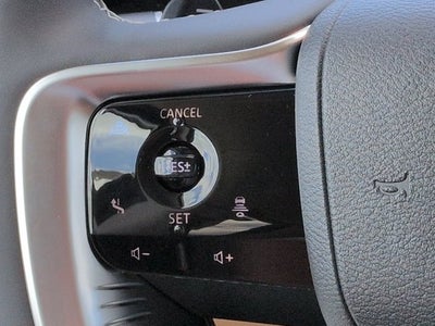 2027 INFINITI QX80 LUXE