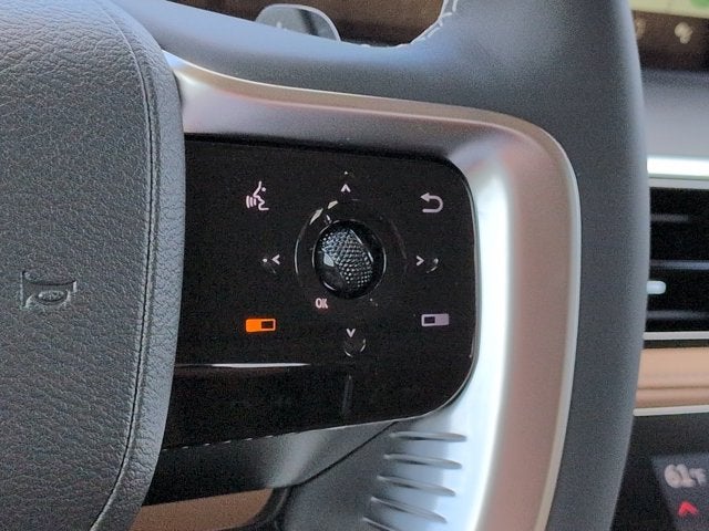 2027 INFINITI QX80 LUXE