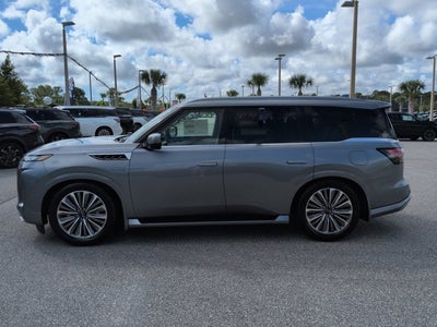 2027 INFINITI QX80 LUXE