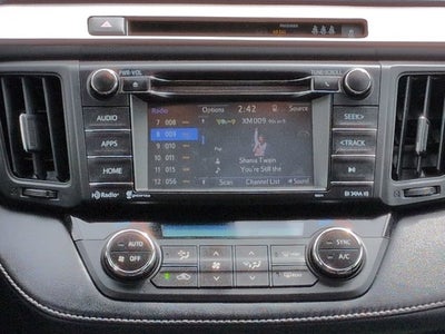 2017 Toyota RAV4 XLE