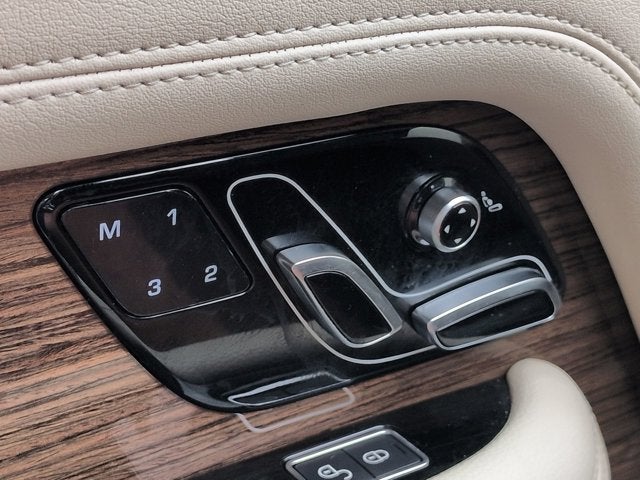 2020 Land Rover Range Rover Base