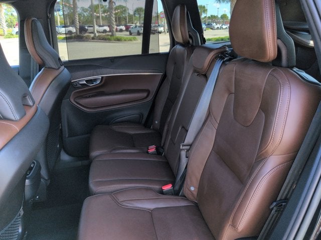 2022 Volvo XC90 T6 Inscription