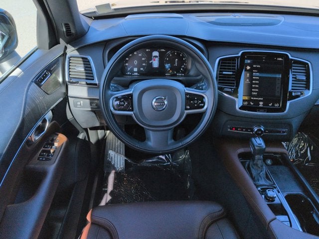 2022 Volvo XC90 T6 Inscription