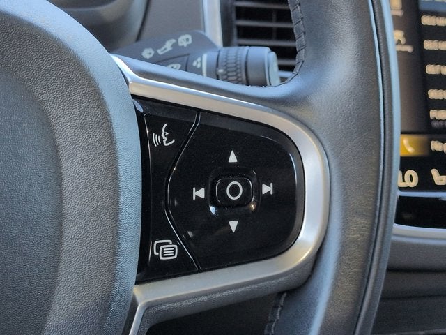 2022 Volvo XC90 T6 Inscription