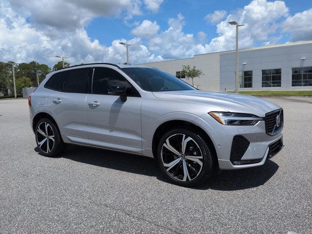 2025 Volvo XC60 B5 Ultra
