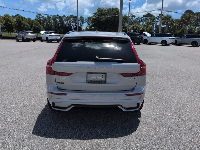 2025 Volvo XC60 B5 Ultra