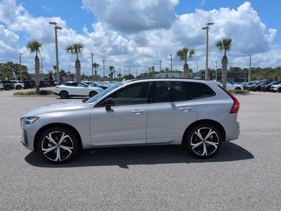 2025 Volvo XC60 B5 Ultra