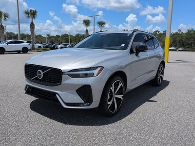2025 Volvo XC60 B5 Ultra