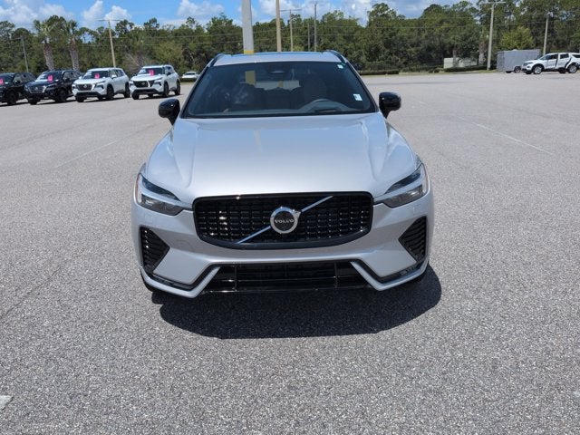 2025 Volvo XC60 B5 Ultra