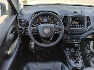 2023 Jeep Cherokee Altitude Lux