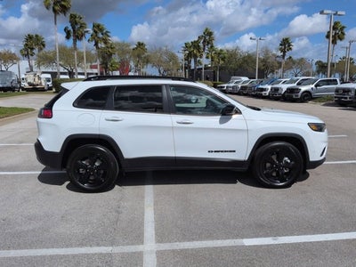 2023 Jeep Cherokee Altitude Lux