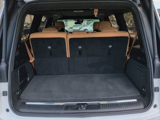 2022 Jeep Grand Wagoneer Series III