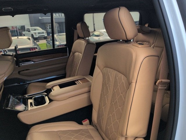 2022 Jeep Grand Wagoneer Series III
