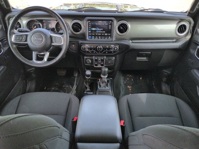 2022 Jeep Gladiator Overland