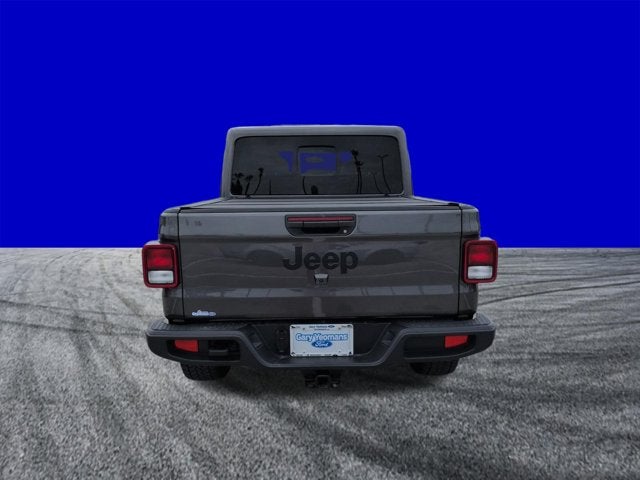 2025 Jeep Gladiator Nighthawk