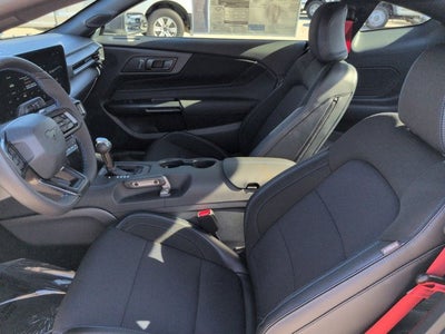 2026 Ford Mustang Dark Horse