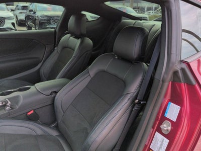 2025 Ford Mustang Dark Horse