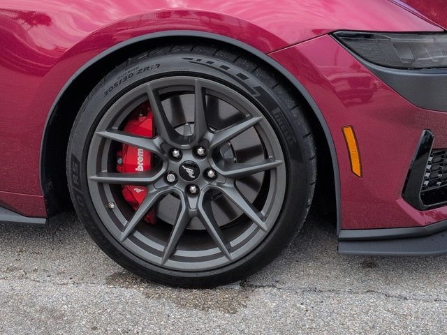 2025 Ford Mustang Dark Horse