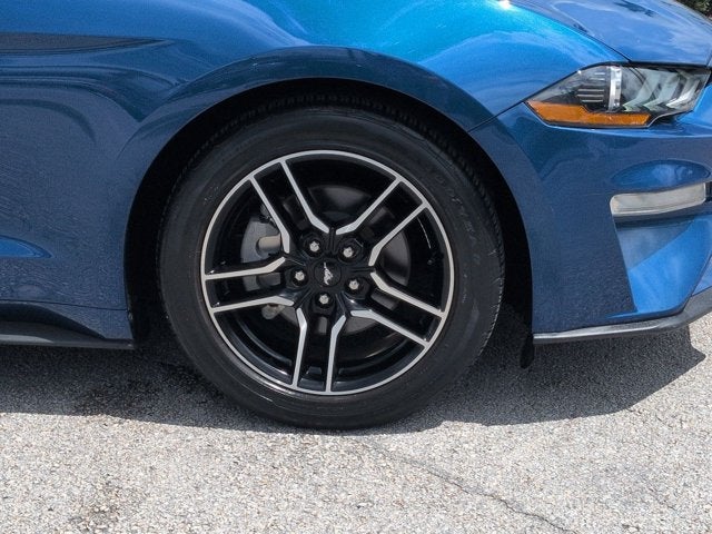 2022 Ford Mustang EcoBoost