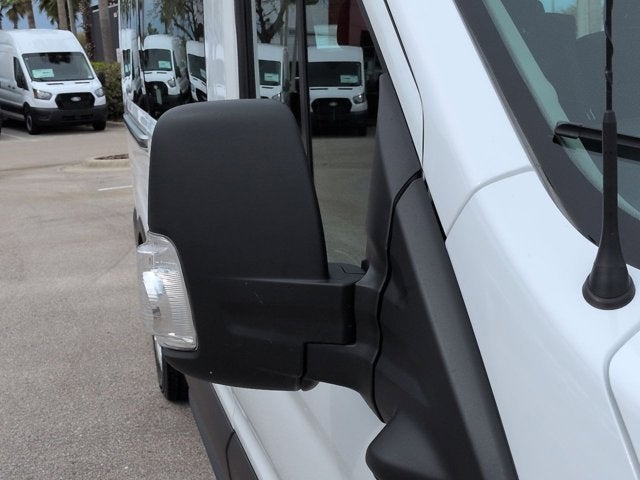 2023 Ford Transit Passenger Wagon XLT