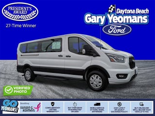 2023 Ford Transit Passenger Wagon XLT