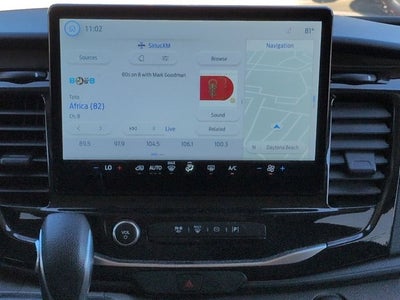 2024 Ford Transit Passenger Wagon XLT