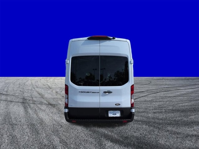 2026 Ford Transit Passenger Wagon XL