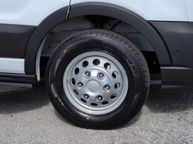 2026 Ford Transit Passenger Wagon XL