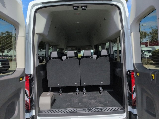 2026 Ford Transit Passenger Wagon XL