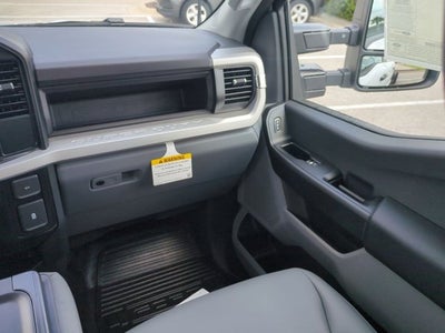 2026 Ford Super Duty F-450 DRW XL