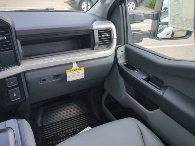 2026 Ford Super Duty F-450 DRW XL