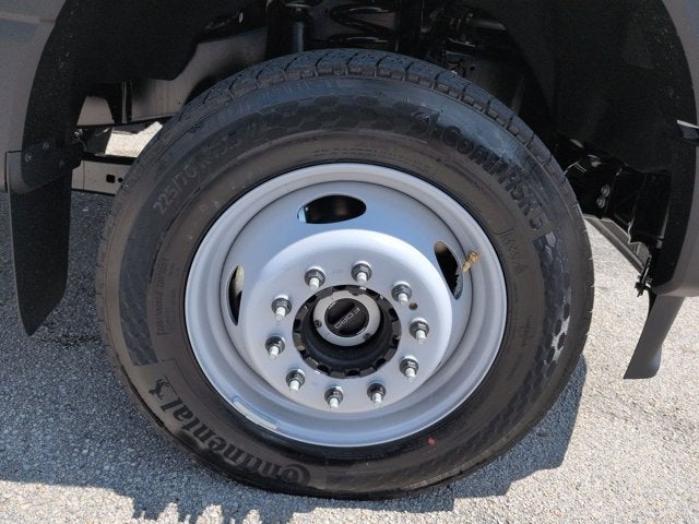 2026 Ford Super Duty F-450 DRW XL