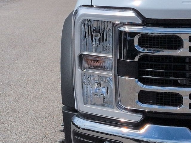2026 Ford Super Duty F-550 DRW XL