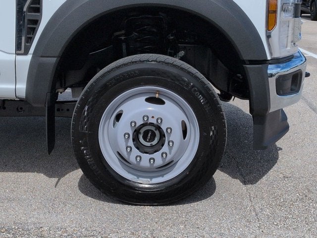 2026 Ford Super Duty F-550 DRW XL