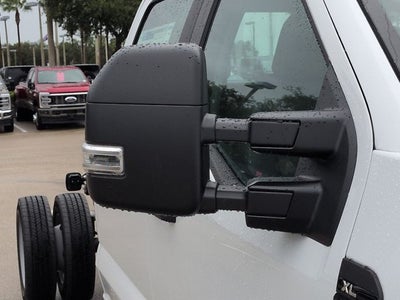2027 Ford Super Duty F-550 DRW XL