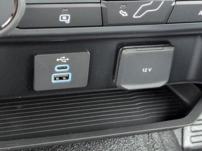 2027 Ford Super Duty F-550 DRW XL