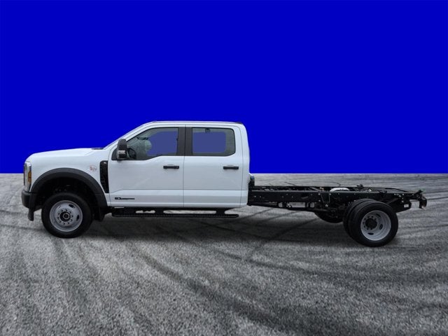 2027 Ford Super Duty F-550 DRW XL