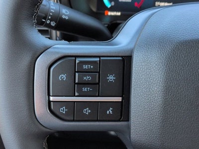 2026 Ford Super Duty F-550 DRW LARIAT