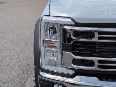 2026 Ford Super Duty F-550 DRW XL