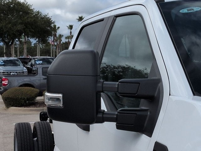 2026 Ford Super Duty F-550 DRW XL