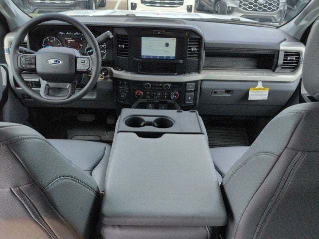 2026 Ford Super Duty F-550 DRW XL