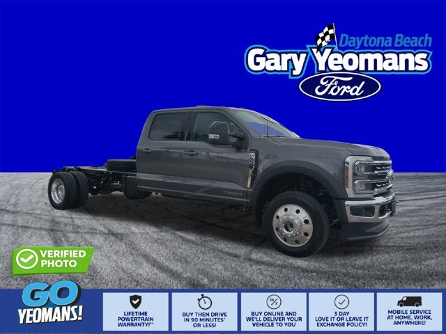 2026 Ford Super Duty F-550 DRW LARIAT