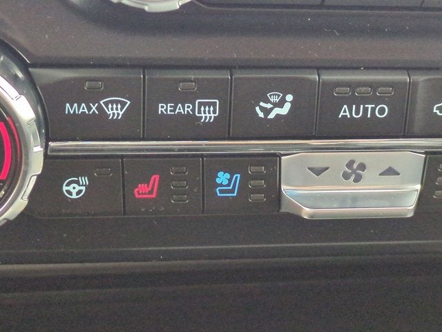 2026 Ford Super Duty F-550 DRW LARIAT