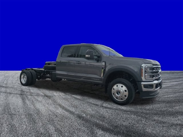 2026 Ford Super Duty F-550 DRW LARIAT
