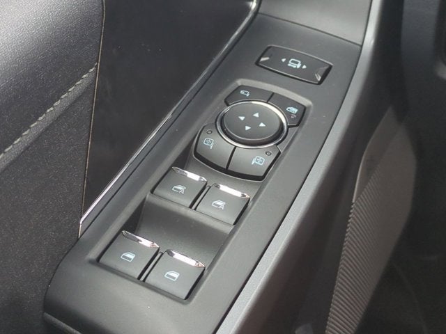 2026 Ford Super Duty F-550 DRW LARIAT